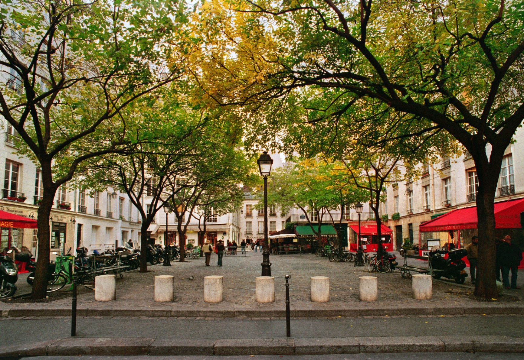 Voici les 7 plus Chers et Incroyables Restaurants de Paris